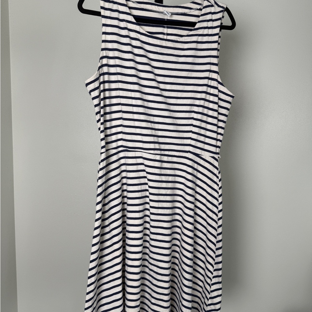 Old Navy Navy & White Striped Sleeveless Dress – Fit & Flare